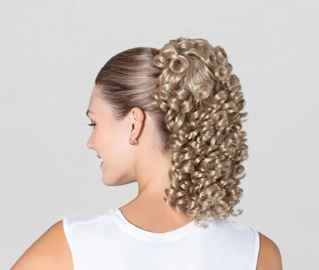 Energetiks Nancy Short Curly Wig - H060