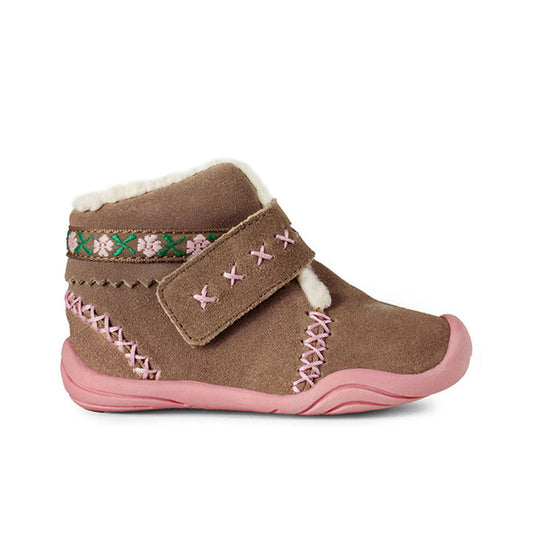Pediped Rosa Grip 'n' Go boots in Gingersnap